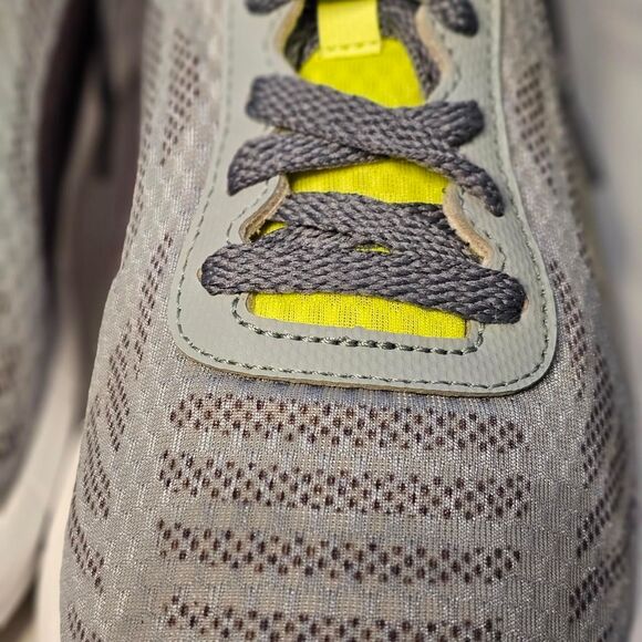 Puma Women's Meteor Cross-Trainer Shoes - Picture 4 of 5